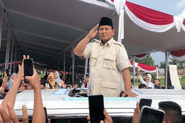 Prabowo: Guru Adalah Pahlawan Pendidikan, Kesejahteraannya Harus Ditingkatkan