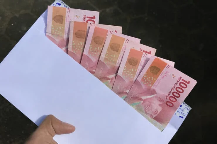 Ekonom: Pengelolaan Ekspor SDA yang Terpusat Perlu Diwaspadai Dampaknya pada Rupiah