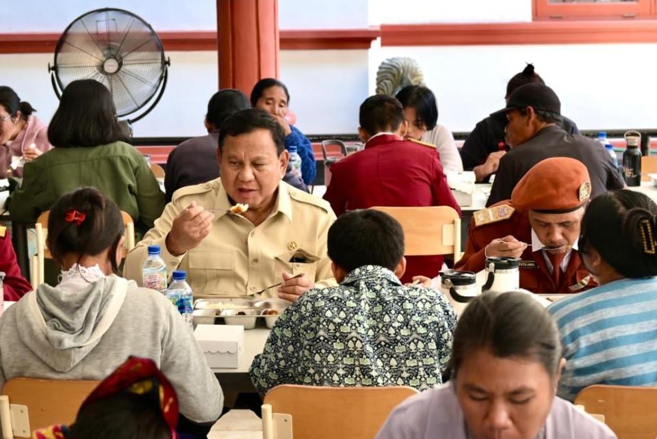 Melihat Antusiasme Sekolah Rakyat, Presiden Prabowo Minta Kapasitas Pendidikan Ditambah