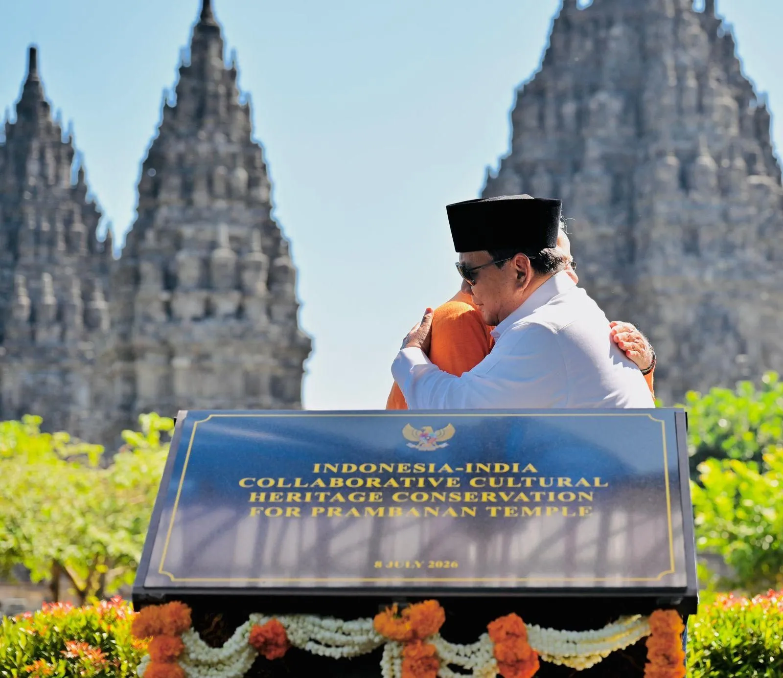 Prabowo dan PM Modi Tunjukkan Keakraban di Prambanan, Tinggalkan Kesan Positif bagi Diaspora India