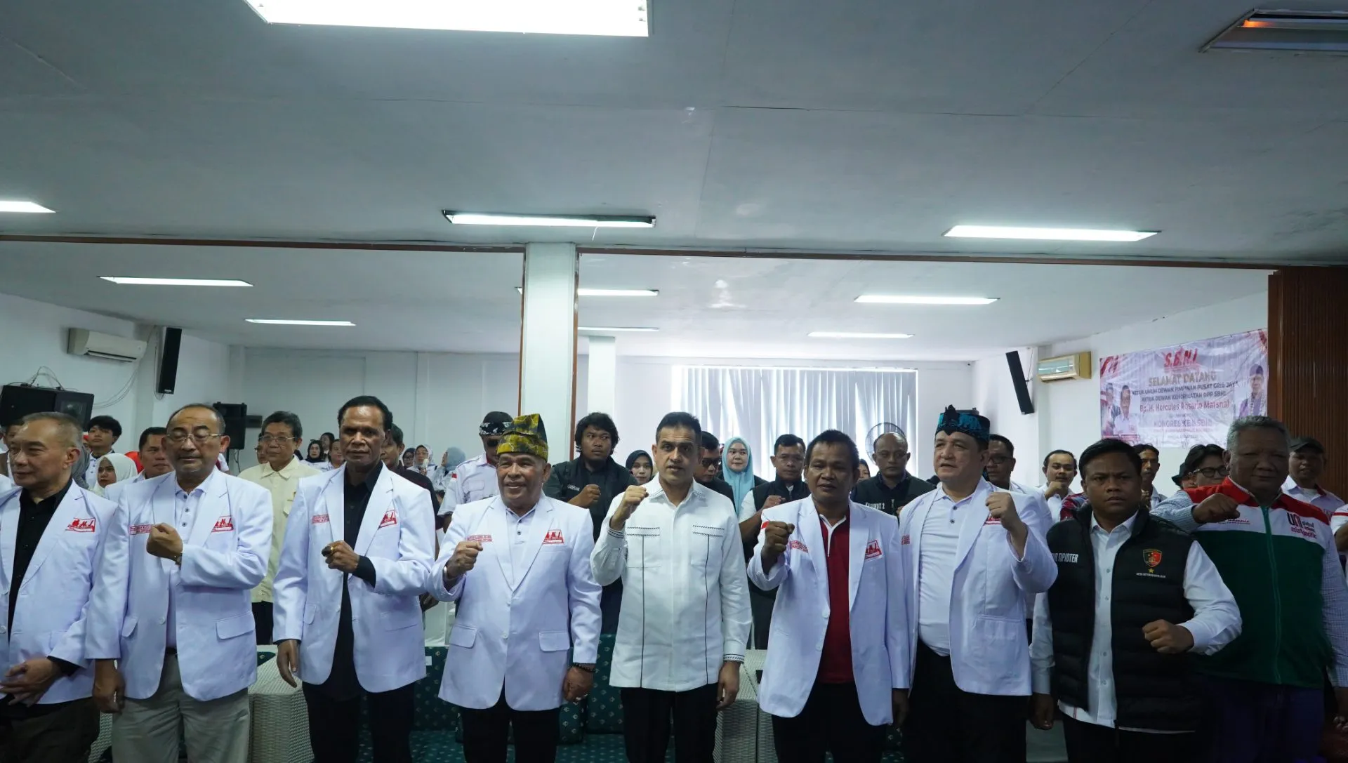 Muhammad Nazaruddin Hadiri Pembukaan Kongres II SBNI, Menteri Jumhur Dorong Buruh Jadi Garda Terdepan Pemulihan Lingkungan