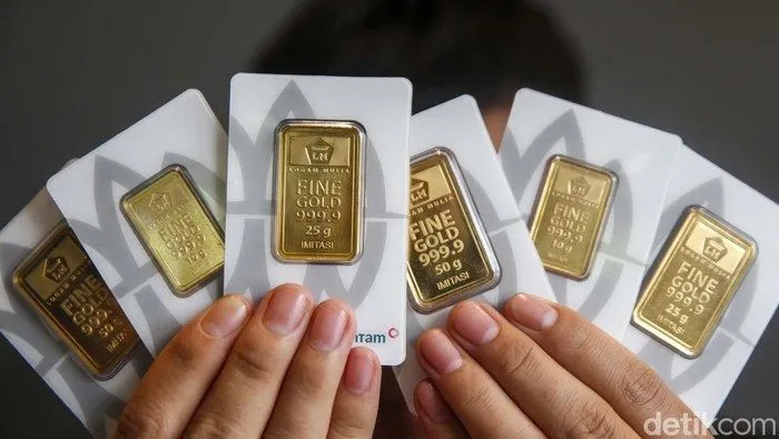 Harga Emas Antam Hari Ini Terpantau Turun, Simak Rincian Terbarunya