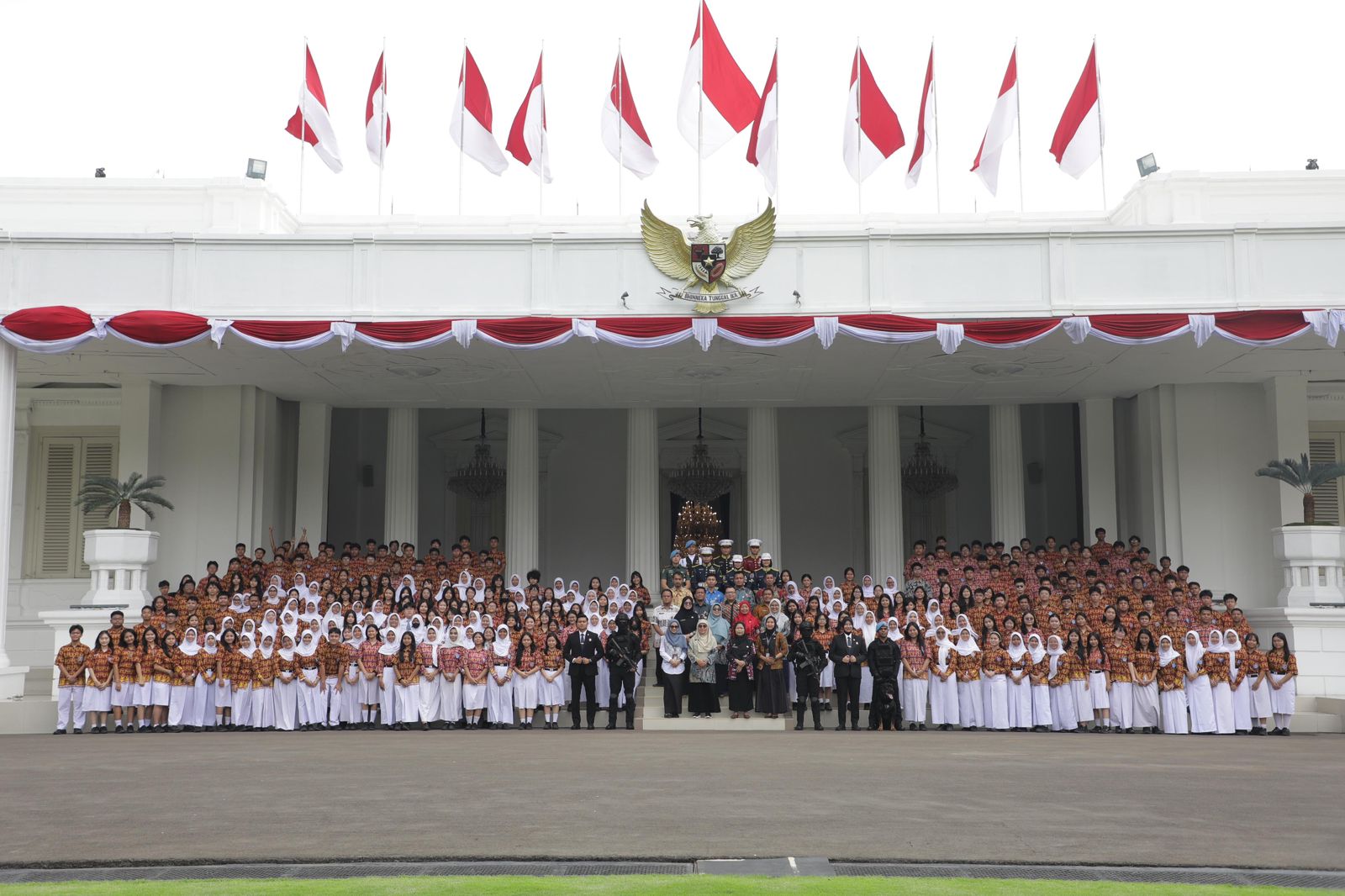 Belajar Sejarah Secara Langsung: Pengalaman Baru si Kembar Kennisya & Keisya