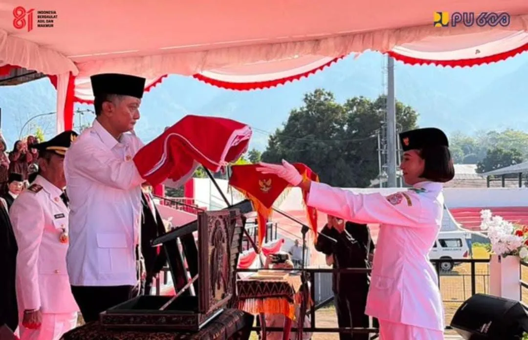 Peringati HUT ke-81 RI di Ende, Menteri Dody Tegaskan Kesiapsiagaan Kementerian PU Tangani Infrastruktur Terdampak Gempa NTT
