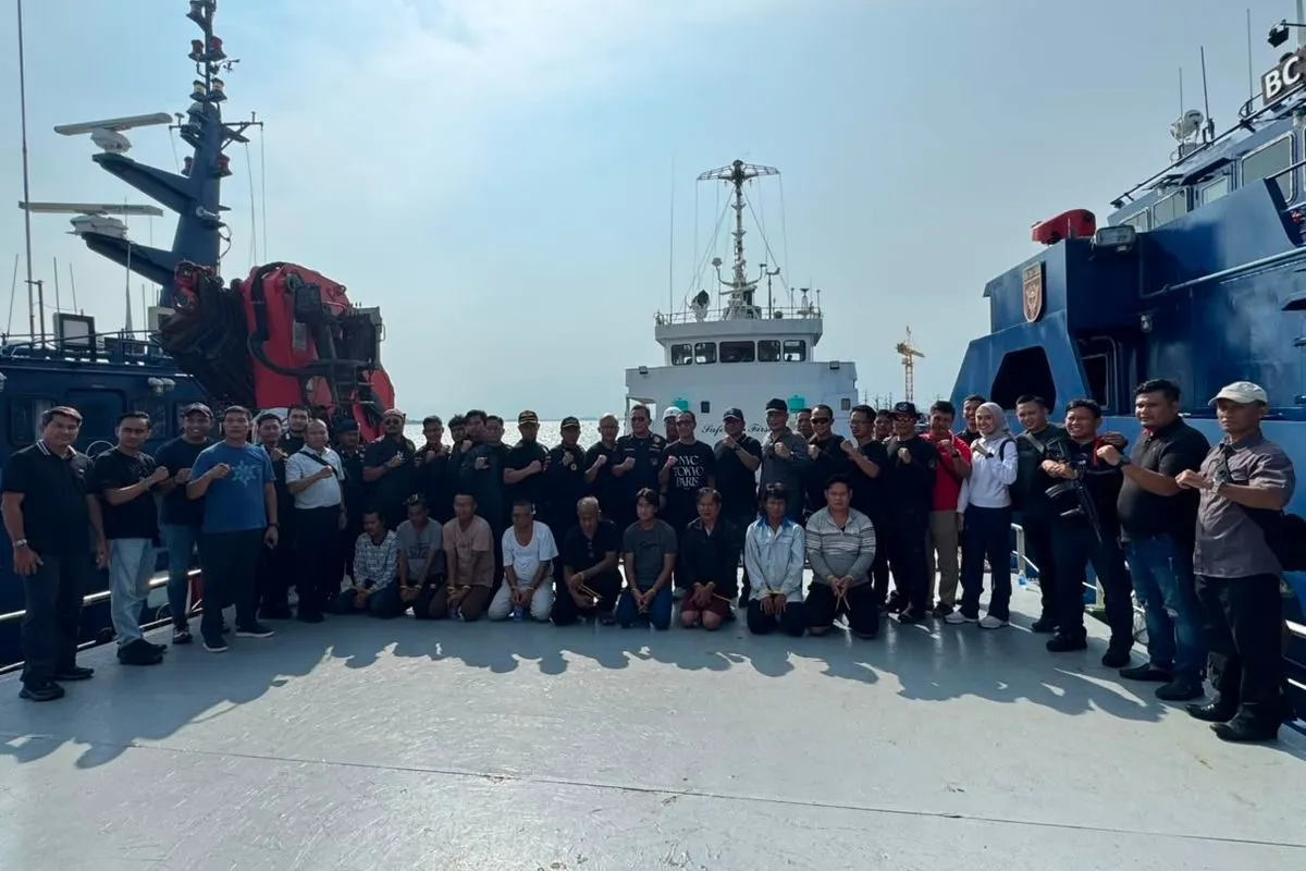 Aparat Gabungan Gagalkan Penyelundupan 2,6 Ton Sabu Cair dari Kapal Tanzania di Kepri
