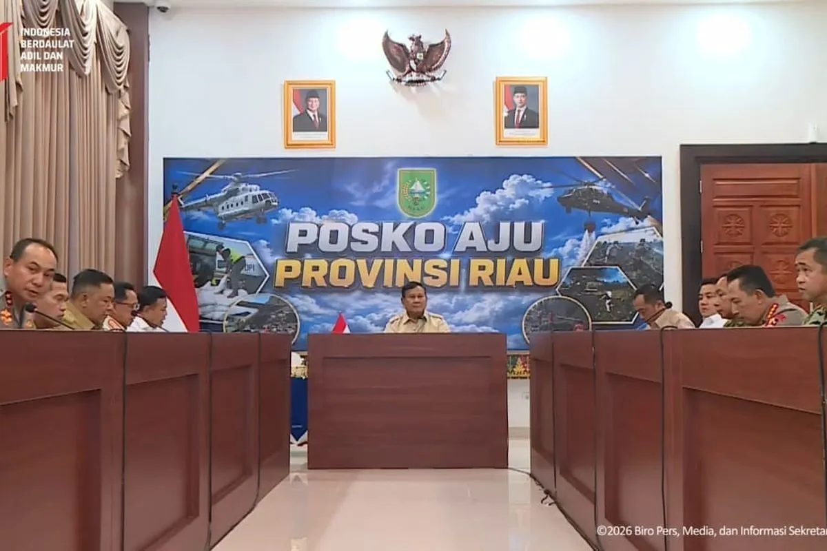 Usai Tinjau Karhutla Riau, Prabowo Lanjutkan Rapat Penanganan di Palembang