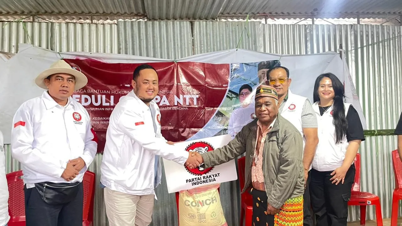 Bukan Sekadar Datang! LBH RI dan PRI NTT Turun Langsung Bantu Korban Gempa Manggarai Barat