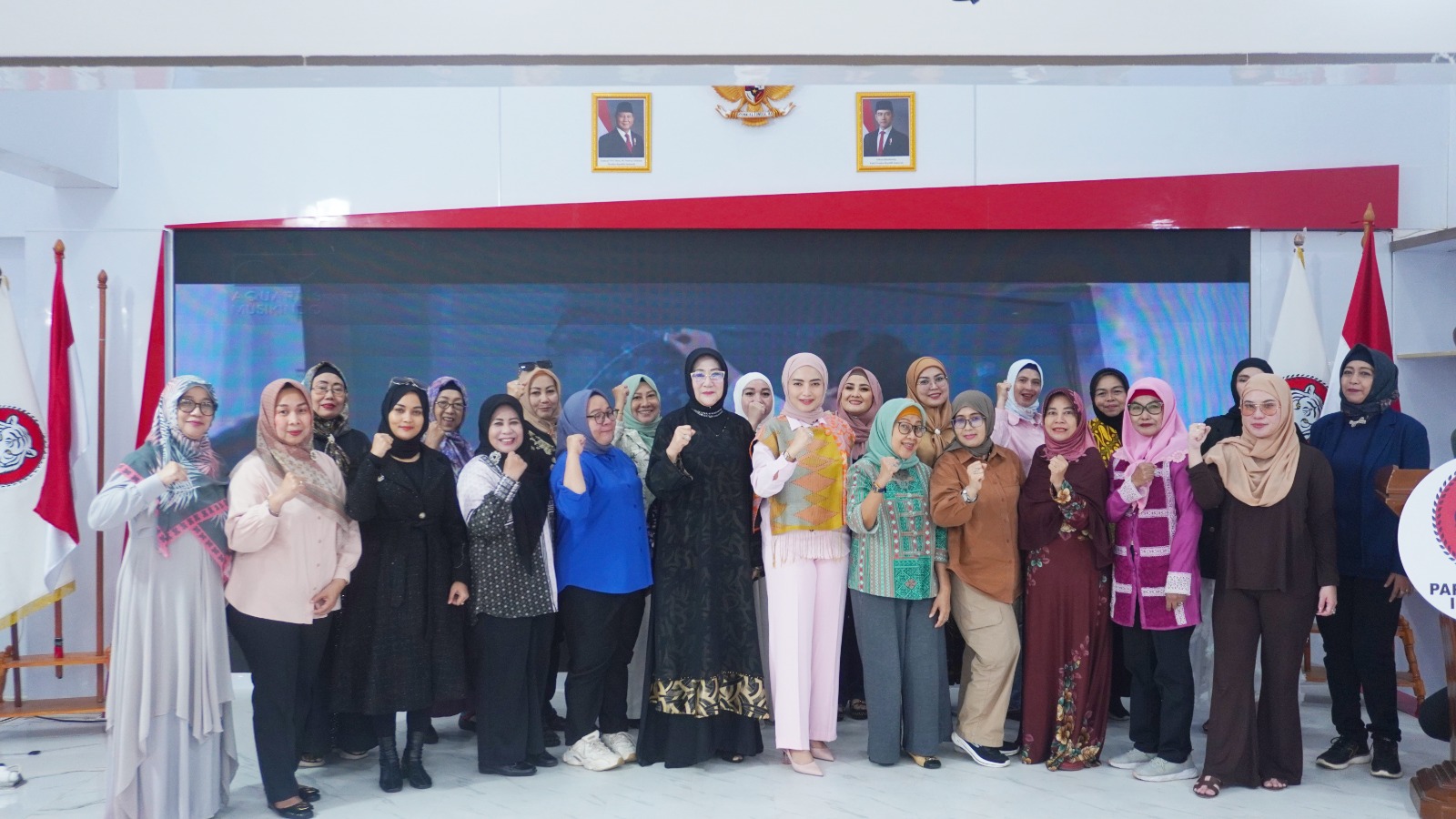 Partai Rakyat Indonesia Gelar Gladi Resik Jelang Pembentukan Sayap Partai Muslimat Rakyat Indonesia (MURI) Digelar di DPP PRI