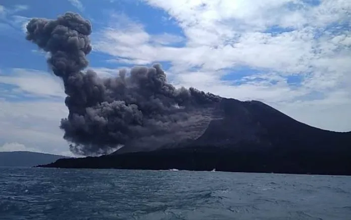 Dentuman dan Getaran Hebat Dirasakan di Jabar, Banten hingga Lampung, Diduga dari Erupsi Anak Krakatau