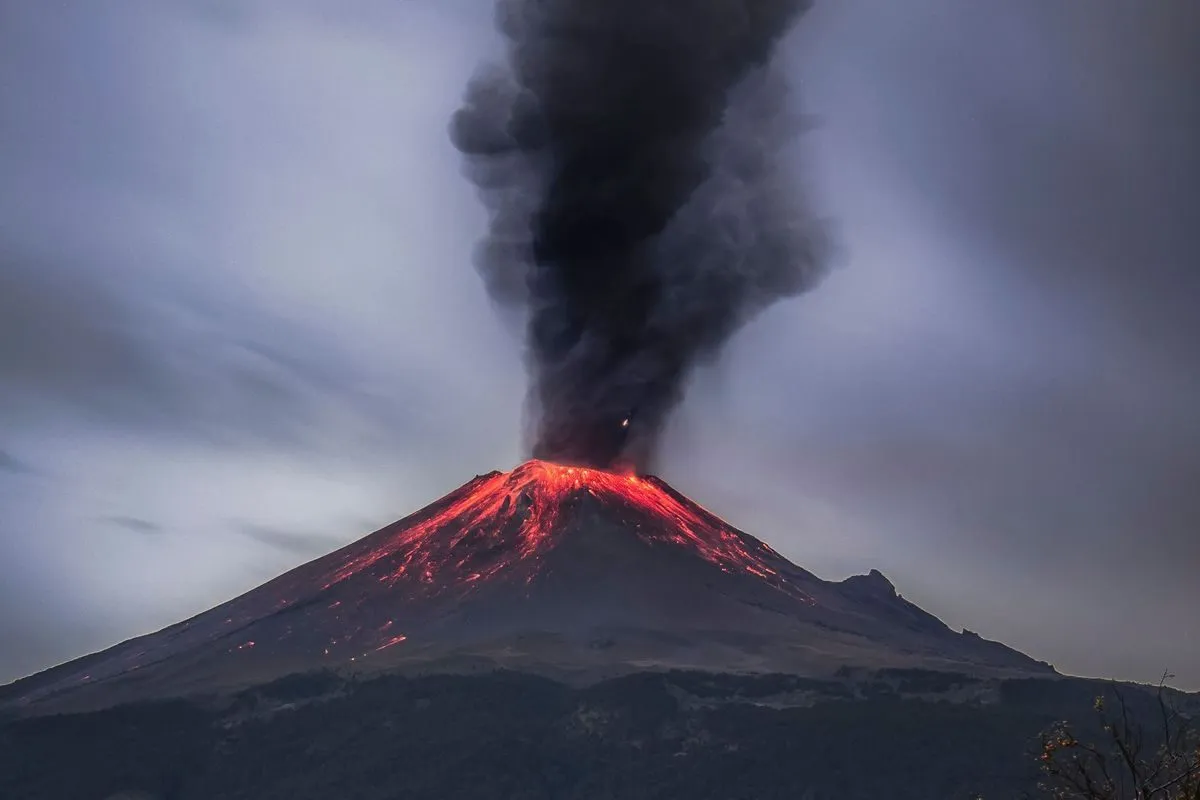 3 Gunung Api Indonesia Erupsi Bersamaan Hari Ini, Semeru hingga Gunung Ibu Kembali Meletus