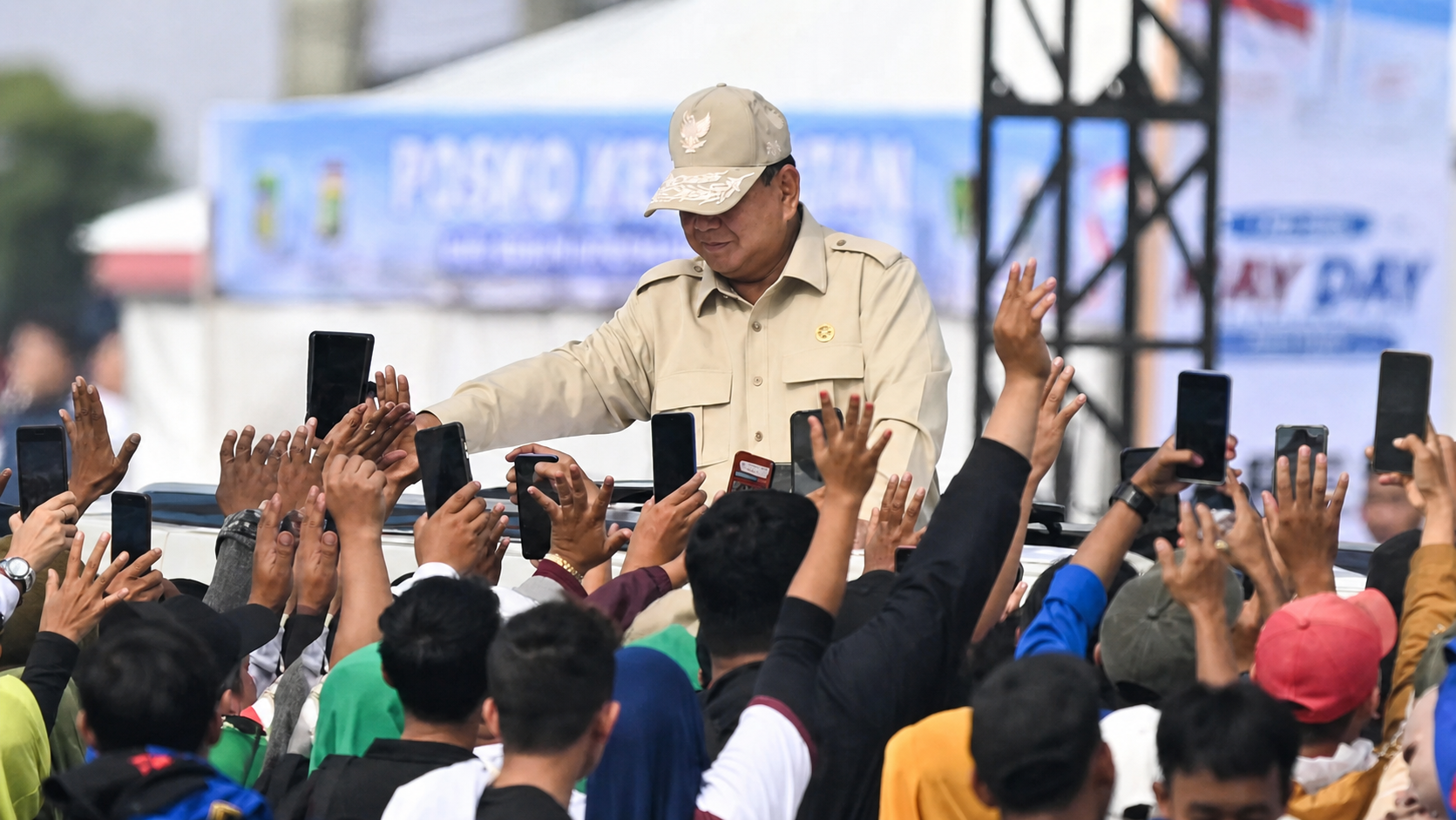 Di Hadapan Buruh, Prabowo Subianto Tegaskan Komitmen Tekan PHK dan Berantas Korupsi Elite