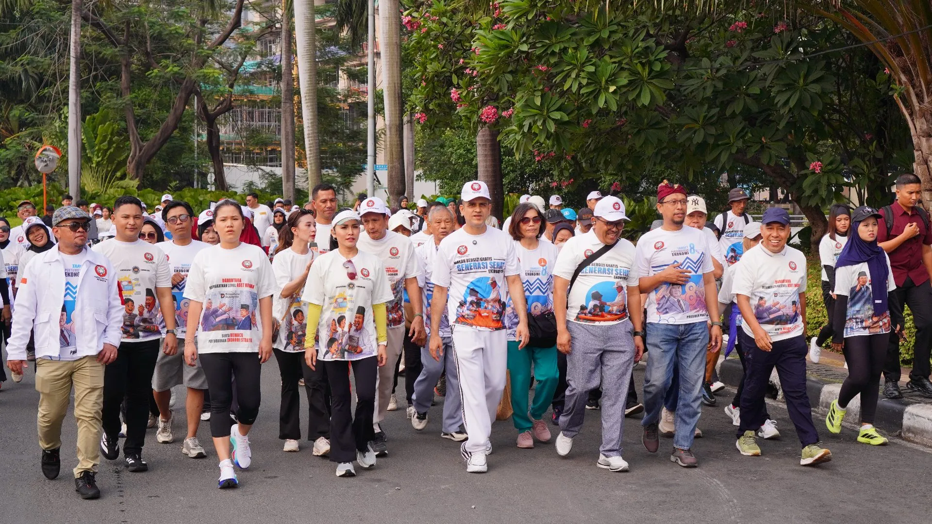 Ribuan Peserta Meriahkan Jalan Sehat DPP PRI dan DPD DKI Jakarta