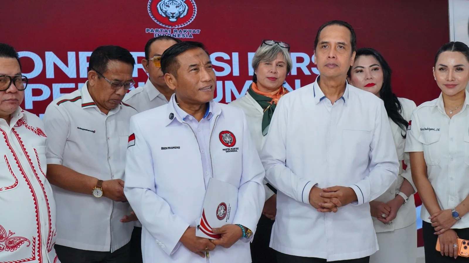 Pengukuhan Struktur Kepengurusan DPP Partai Rakyat Indonesia, Sekretaris Jenderal Tegaskan Kesiapan Hadapi Verifikasi Faktual dan Mencapai Target 5 Persen